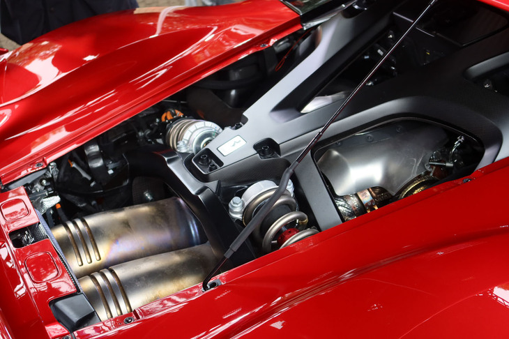 フェラーリF80（エンジンルーム）