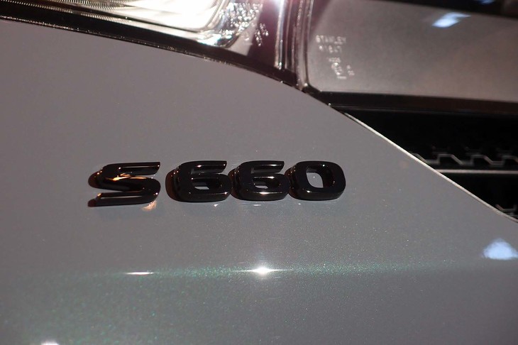 ホンダS660モデューロX バージョンZ（リアの「S660」エンブレム）