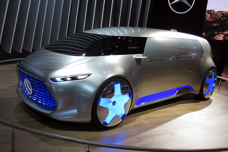 2013年より来場者数の減った2015年の東京モーターショーだが、海外メーカーの参加は積極的だった。写真は、このショーのために用意されたメルセデス・ベンツのコンセプトカー「VISION TOKYO（ビジョン トーキョー）」。