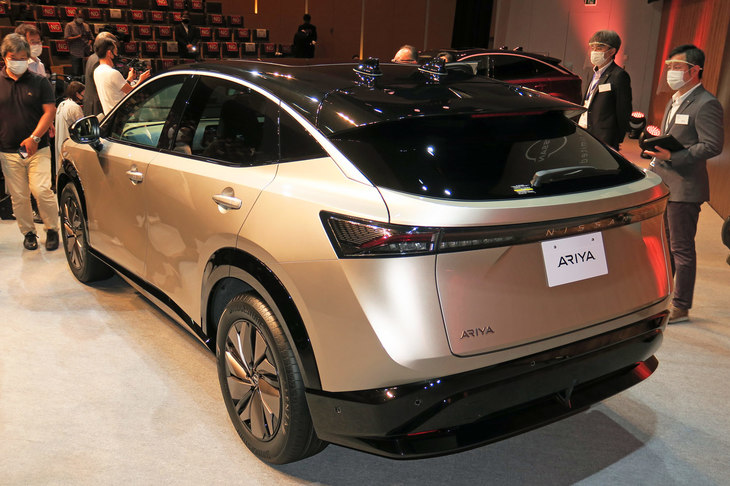 日産アリア リミテッド（エクステリア）