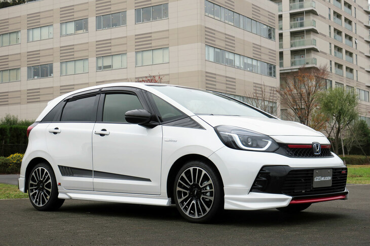 ホンダ・フィットe：HEV RS 無限パーツ装着車（エクステリア）