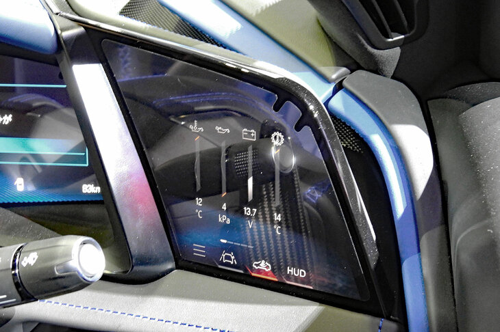 シボレー・コルベットZ06サントリーニエディション クーペ3LZ