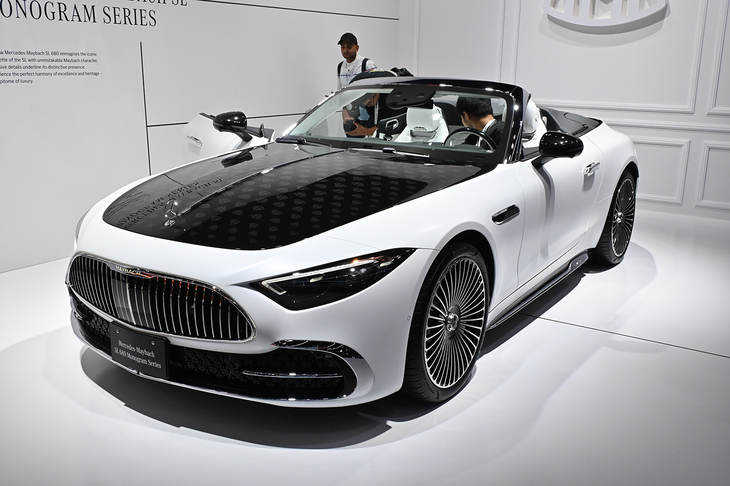 メルセデス・マイバッハSLモノグラム