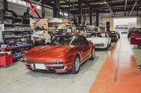 光岡自動車の創業50周年記念モデル　「ミツオカ・ロックスター」がラインオフ