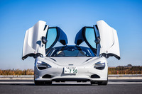 マクラーレン750S