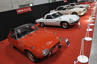 最大級の旧車トレードショー「ノスタルジック2デイズ」の会場から