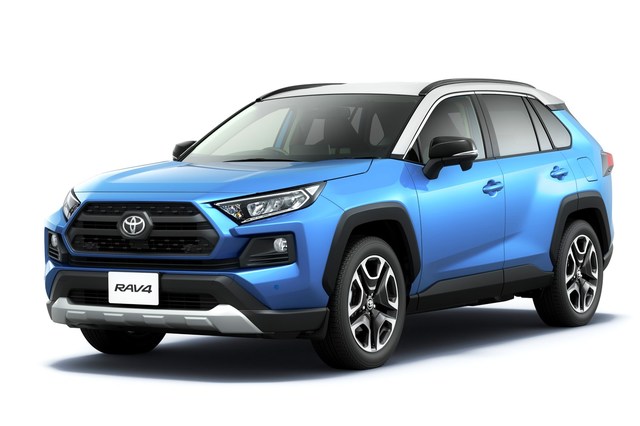 トヨタが「RAV4」を一部改良 ディスプレイオーディオを全車に標準装備