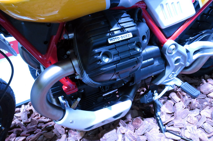 モト･グッツィV85 TT