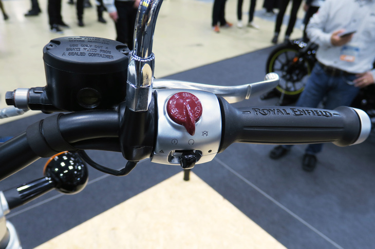 ロイヤルエンフィールド・スーパーメテオ650