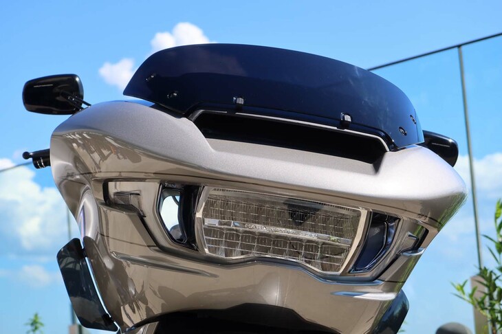ハーレーダビッドソンCVOロードグライド（フェアリング）