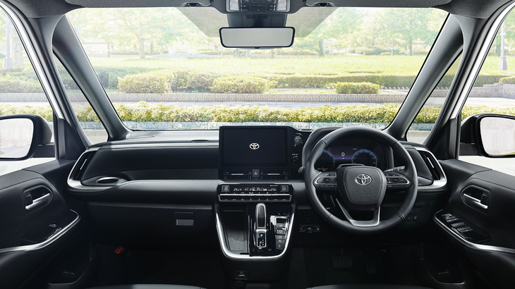 「S-Z」のインテリア。ステッチ加工を追加するなどして質感向上を図っている。