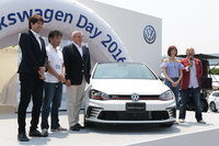 サーキット走行をイメージした「ゴルフGTI」限定発売