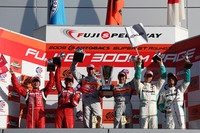 第7戦富士、ホンダNSXが今季初優勝！【SUPER GT 09】