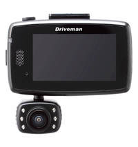 こちらは車内側から見たドライブマンTG-1。本体には2.7インチの液晶画面が備わり、その下に6個の赤外線LEDランプを配したリアカメラが後方を撮影する。TG-1を高い位置に取り付けられるクルマであれば車外も広い範囲で撮影が可能。また、駐車時の録画に対してもレンズの向きを変えることなく監視録画体制に入れるので便利だ。