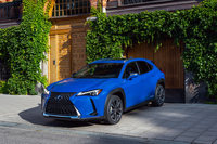 競合モデルと目されるのは、「マツダCX-3」「メルセデス・ベンツGLA」「アウディQ2」「BMW X2」など。