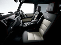 メルセデス、ツートンカラーのGクラスを発表の画像