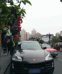 頻繁に見かける「ポルシェ・カイエン」。それもそのはず、中国での販売台数は世界ナンバーワンなのである。