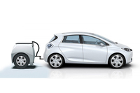 ルノーのEV「ZOE」に連結された電源トレーラー「EPテンダー」。本体の全長は1.2m。