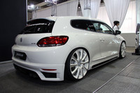 数少ない欧州コンパクト（でもないか？）の1台、最新のフォルクスワーゲン・シロッコ。高級オーディオ「ダイヤトーン」のブースにて。