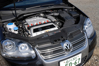 フォルクスワーゲン・ゴルフR32 3ドア（4WD/6MT）【試乗記】の画像