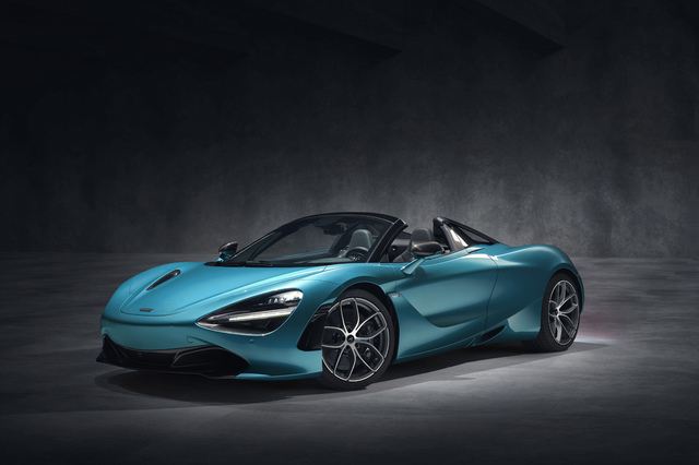 11秒でオープンに 「マクラーレン720Sスパイダー」登場 【ニュース