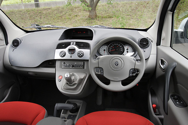 ルノーカングー ビボップ　取説　他　合計4冊　美品 ルノー・カングー ビボップ（FF/5MT）【試乗記】 みんなの