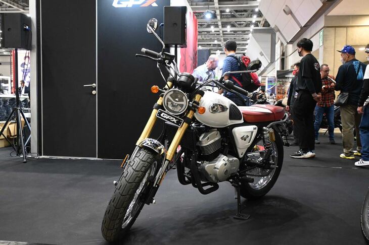 GPXレジェンド250ツイン