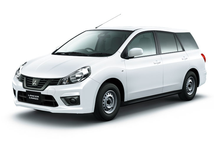 「三菱ランサーカーゴ15G」