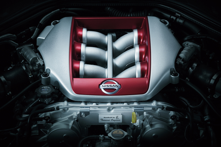 
	最高出力570psを発生する、3.8リッターV6ツインターボエンジン。
	