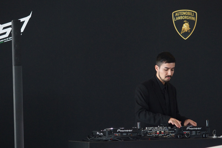 「60th Anniversary Lamborghini Day」に設けられたメインラウンジの様子。