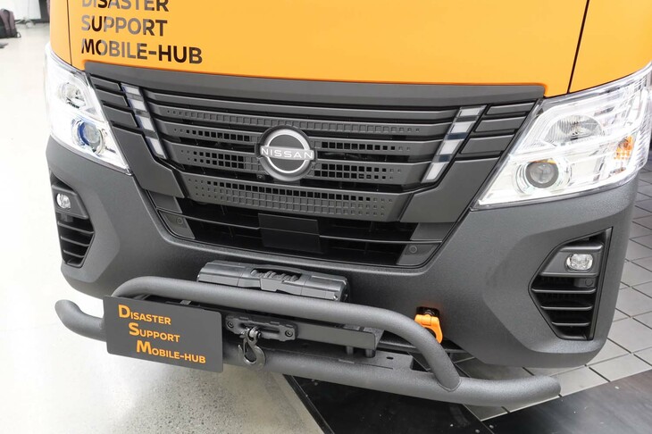 Disaster Support Mobile-Hub（フロントガード＆ウインチ）