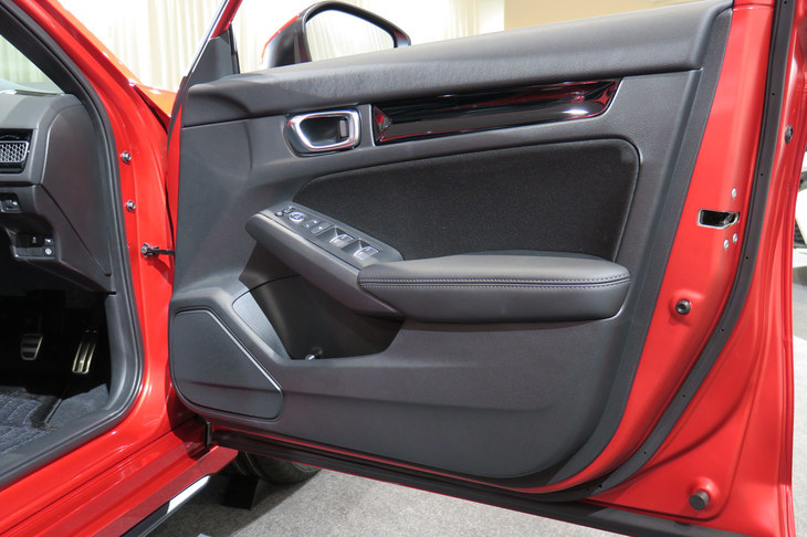 ホンダ・シビックLX（ドアトリム）