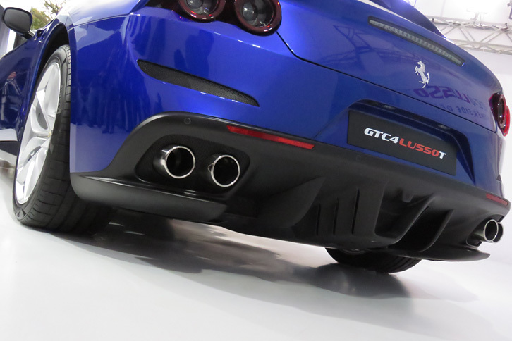 フェラーリGTC4ルッソT（エクステリア）