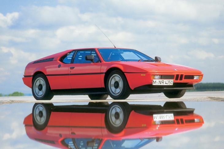1978年にデビューした「BMW M1」。初のM専用モデルとなった同車は、3.5リッター直6エンジンをミドシップする高性能スポーツカーだった。