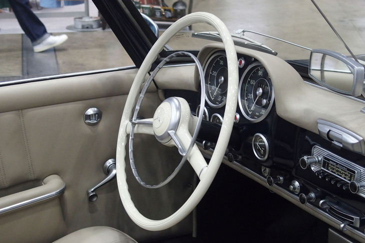 メルセデス・ベンツ190SL