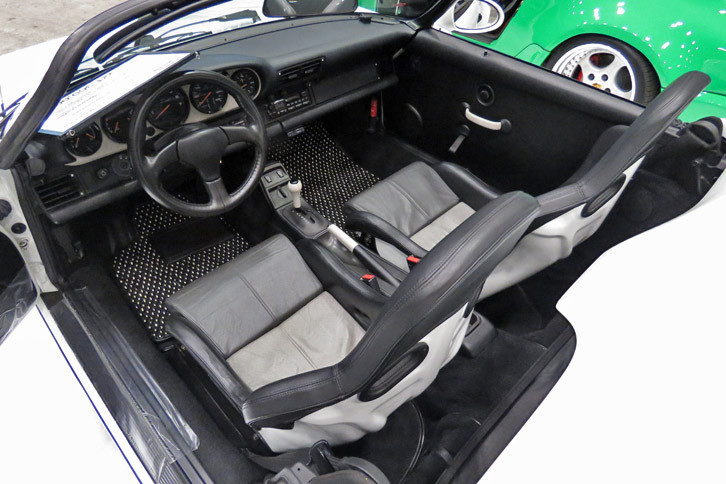 ポルシェ911スピードスター ターボルック（1994年）／SHOP 9 Production