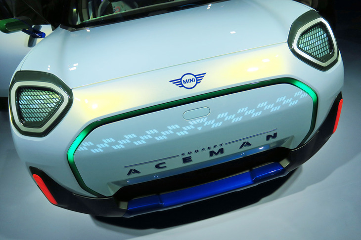 MINIコンセプト エースマン（フロントグリルエレメント）