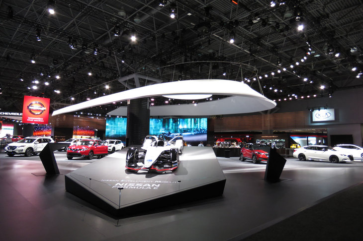 日産ブースの様子。