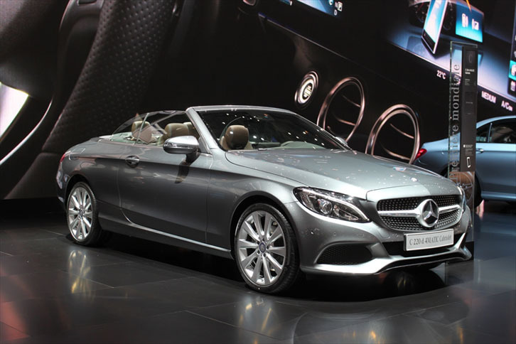 メルセデス・ベンツC220d 4MATICカブリオレ