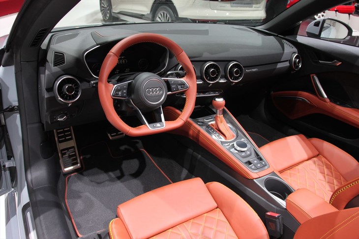 アウディTTロードスター