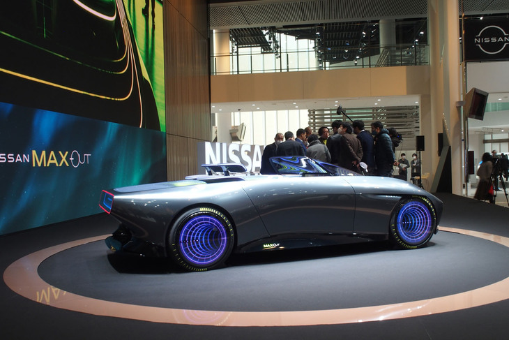 日産マックスアウト（サイドビュー）