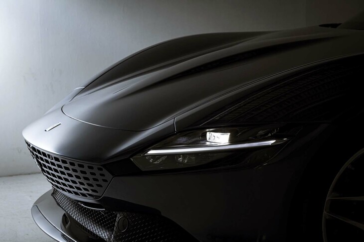 フェラーリ・ローマ スパイダー（ヘッドランプ）