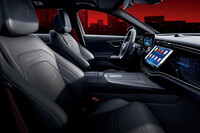 メルセデス・ベンツが高性能PHEV「メルセデスAMG E53ハイブリッド4MATIC＋（PHEV）」を発売の画像