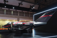 「ホンダジェット エリートII」の胴体部分のモックアップ。中に入るには、「Japan Mobility Show 2025公式アプリ」からの予約が必要だ。