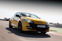 メガーヌとトゥインゴの「RS」が仕様変更