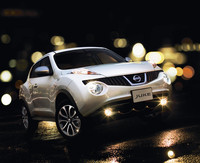 日産ジュークに“白インテリア”の特別仕様車の画像