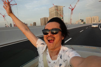 “牛丼”生活を満喫する筆者。