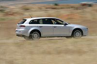 アルファ・ロメオ・アルファ159スポーツワゴン 2.2JTS(FF/2ペダル6MT)／3.2V6 Q4(4WD/6MT)【海外試乗記】の画像