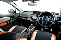 「XVハイブリッドtS」のインテリア。