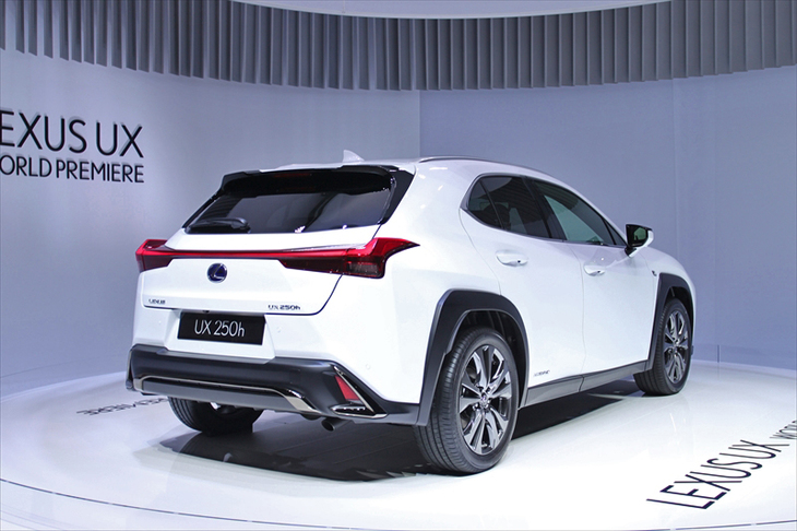 レクサスUX（エクステリア）